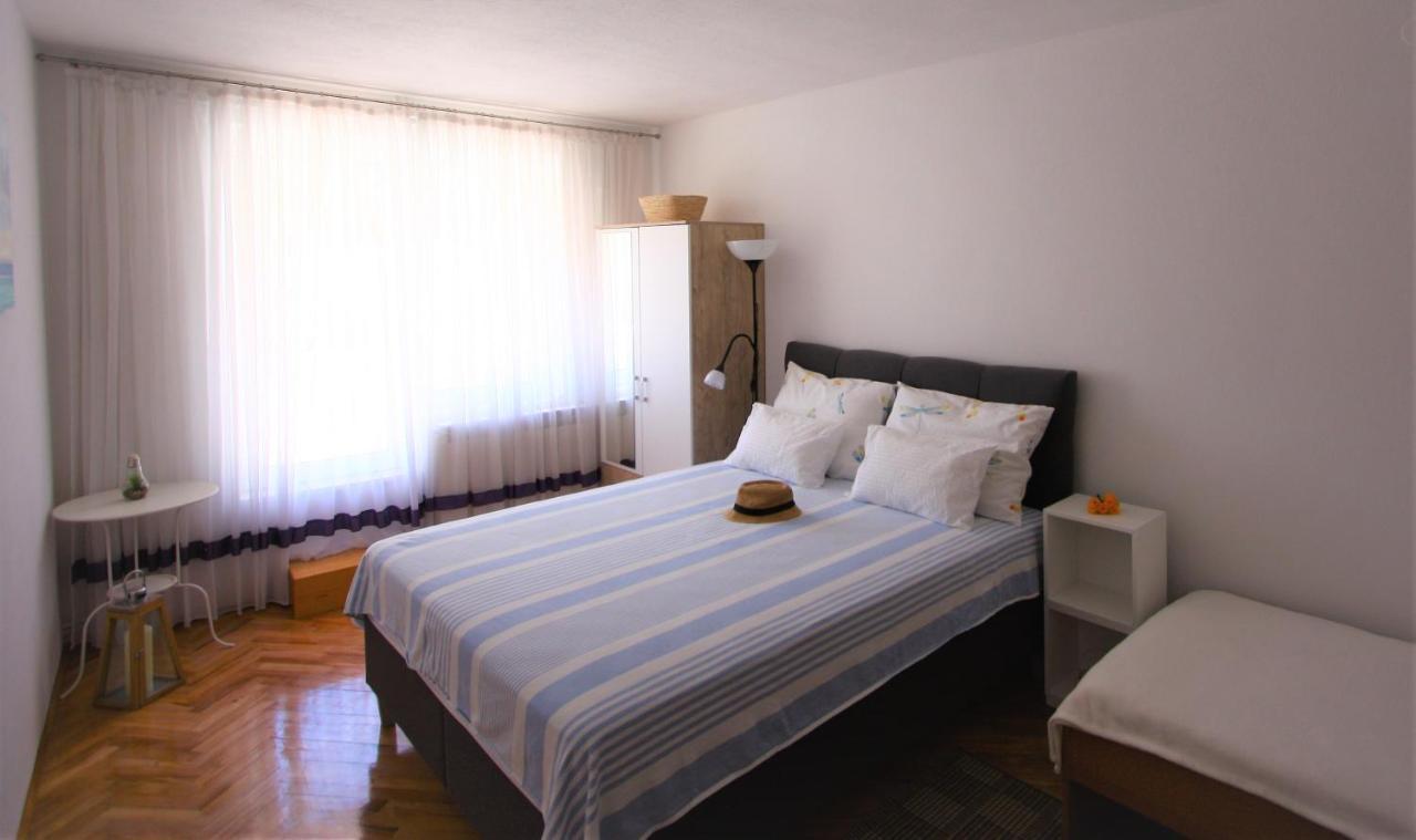 Rooms & Apartments Dolac 赫瓦尔 外观 照片